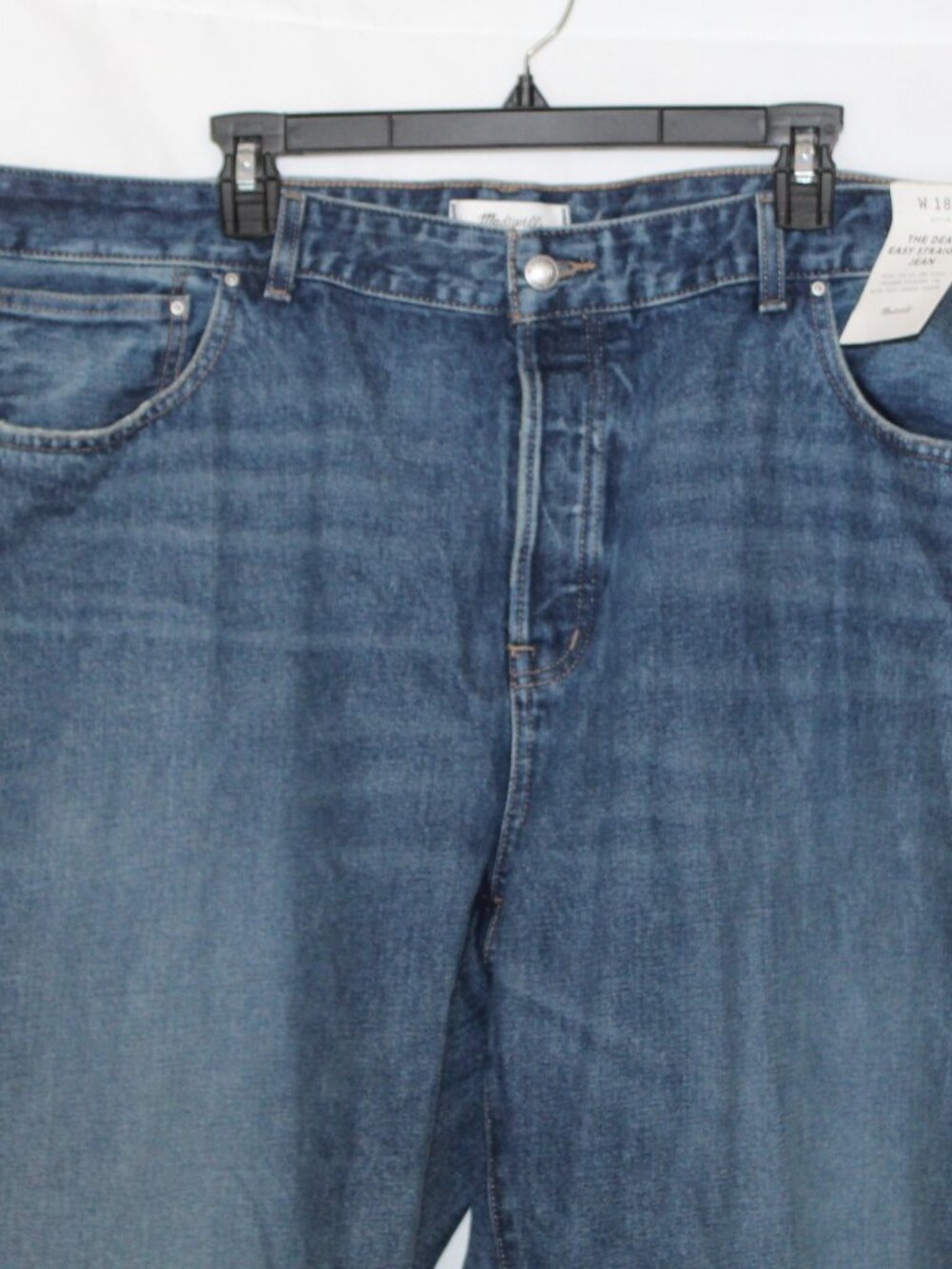 Madewell Straight-Leg Jeans in Medium Blue Wash - Picture 4 of 12